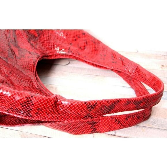 LRG WORTH NEW YORK STUDDED SNAKE PRINT RED GENUINE LEATHER SHOULDER BAG HANDBAG - Picture 6 of 12